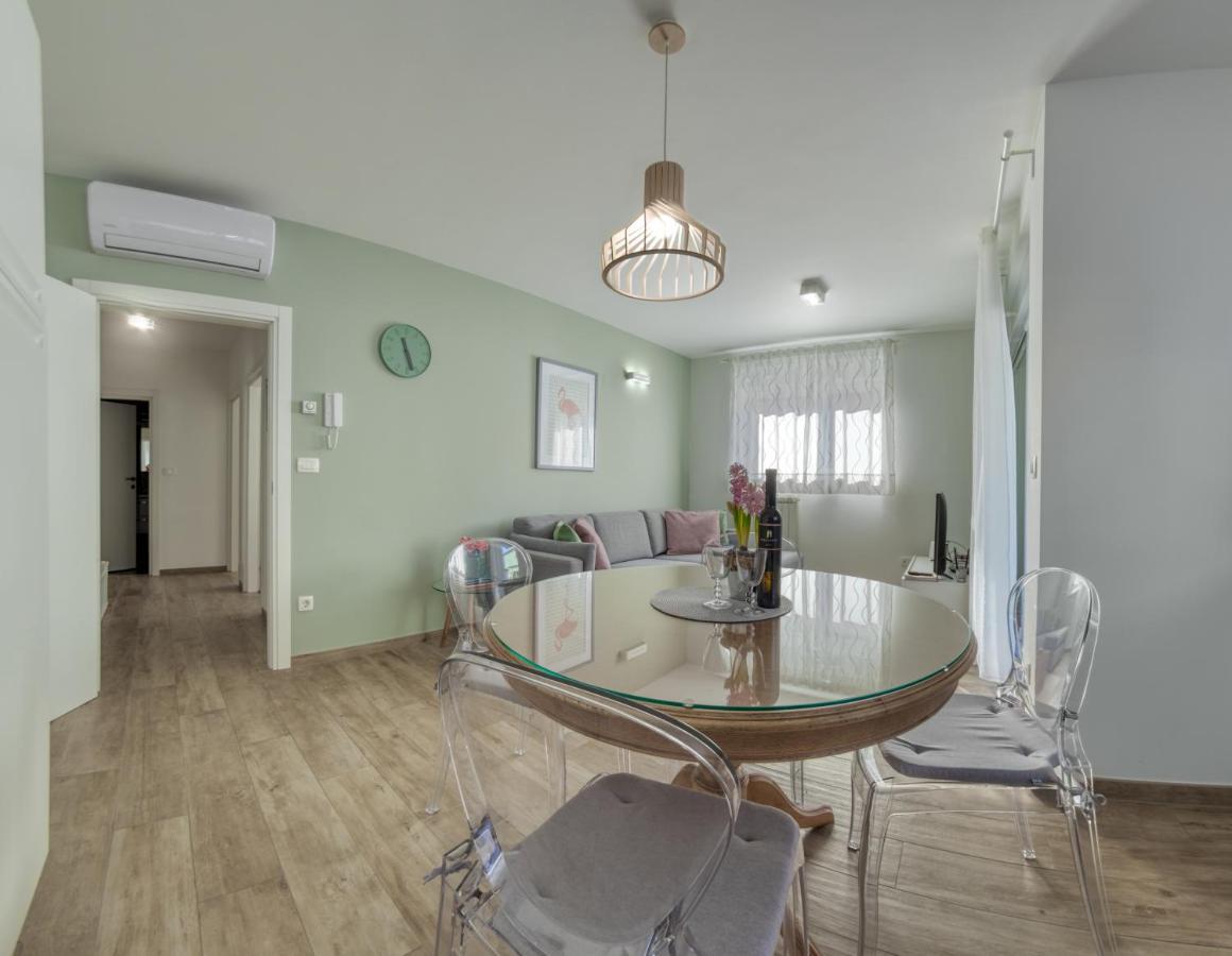 PUY Inspire Apartments מראה חיצוני תמונה