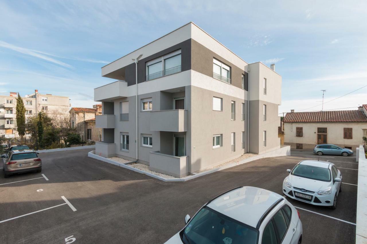 PUY Inspire Apartments מראה חיצוני תמונה
