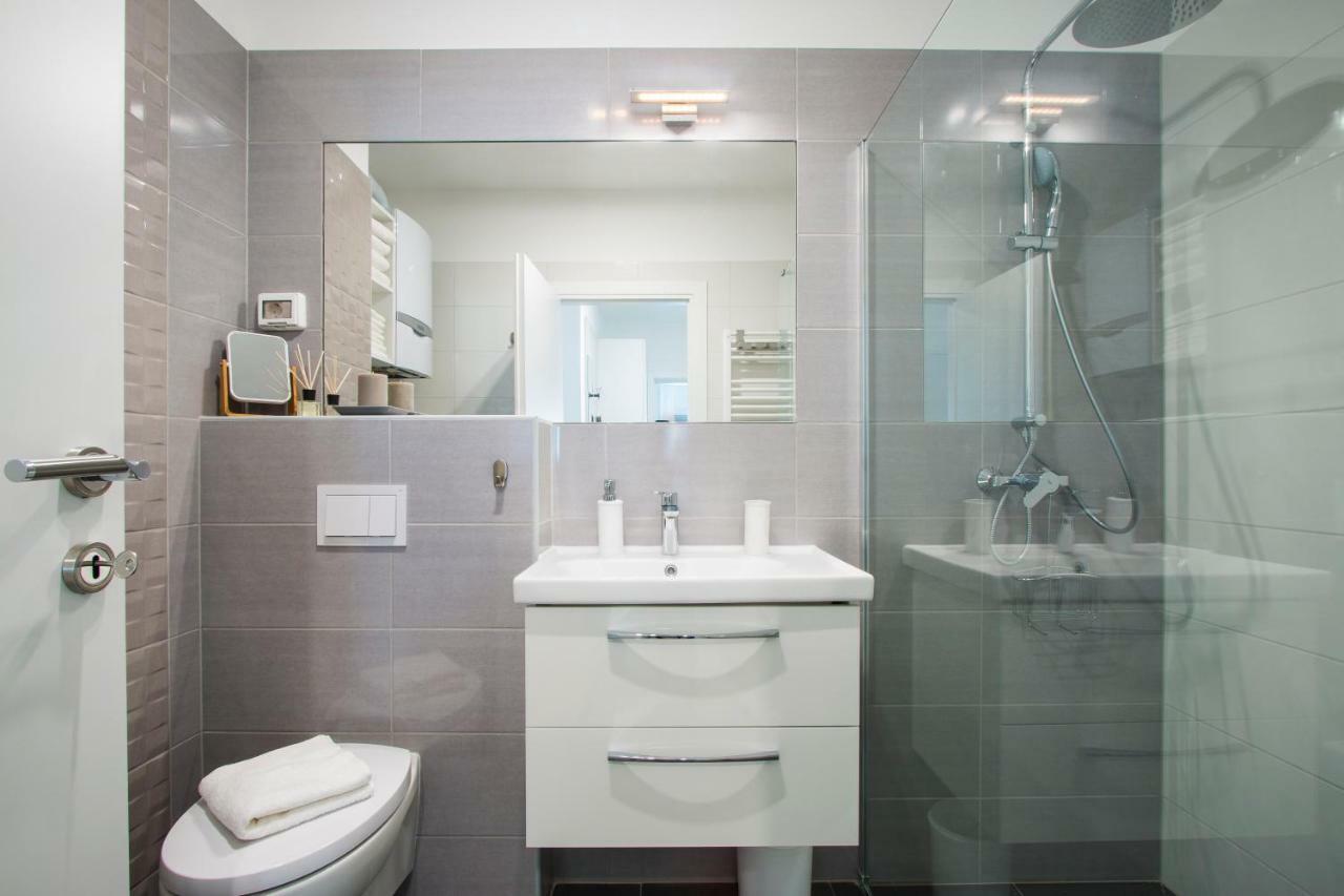 PUY Inspire Apartments מראה חיצוני תמונה