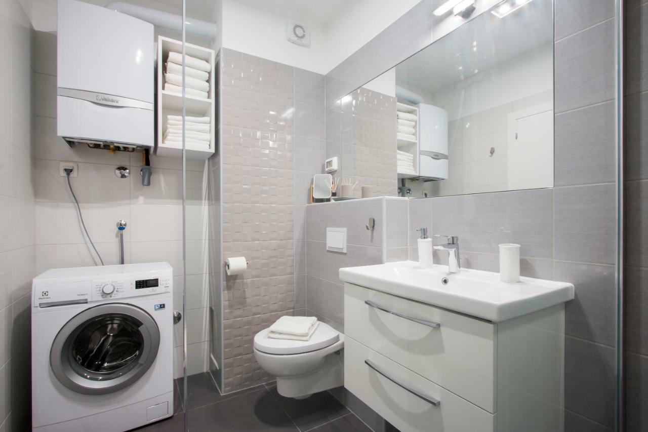 PUY Inspire Apartments מראה חיצוני תמונה